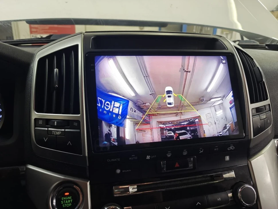 Переходная рамка Toyota Land Cruiser 200 (2007-2015) F3 Тип-B (10")